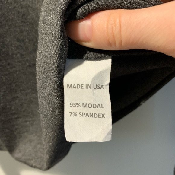 L'AGENCE TESS CREWNECK LONG-SLEEVE T-SHIRT SMALL - Picture 9 of 9